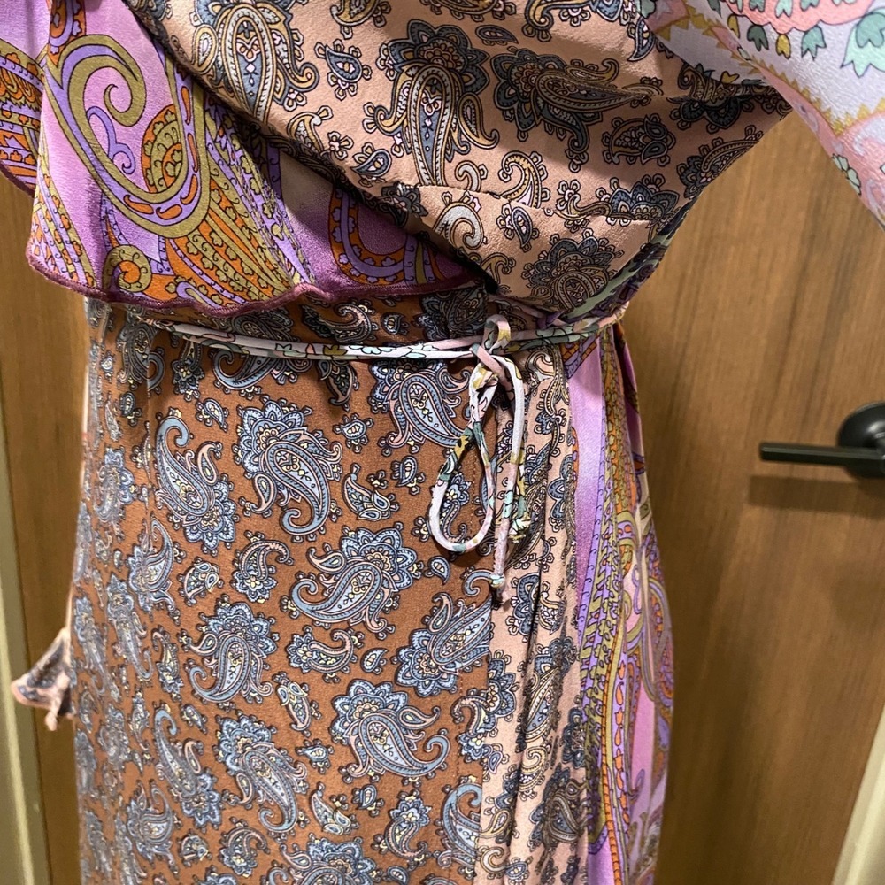 PLENTY by Tracy Reese Vtg Silk Wrap Midi Dress 12 Purple Satin Paisley Floral - Picture 5 of 17